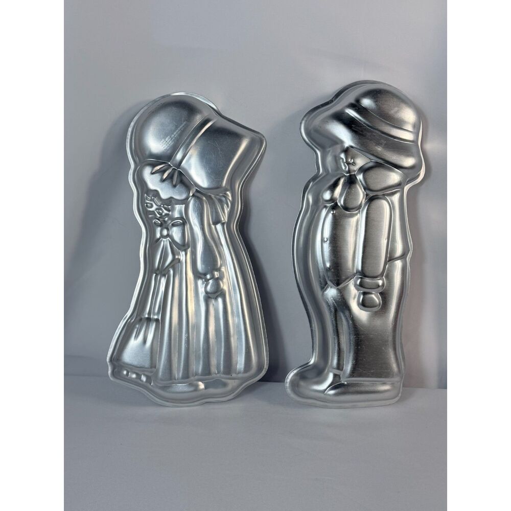 VTG Wilton Holly Hobby 1976 Cake Pan Girl Boy 14" Aluminum 3D Bonnet 1970s Bake